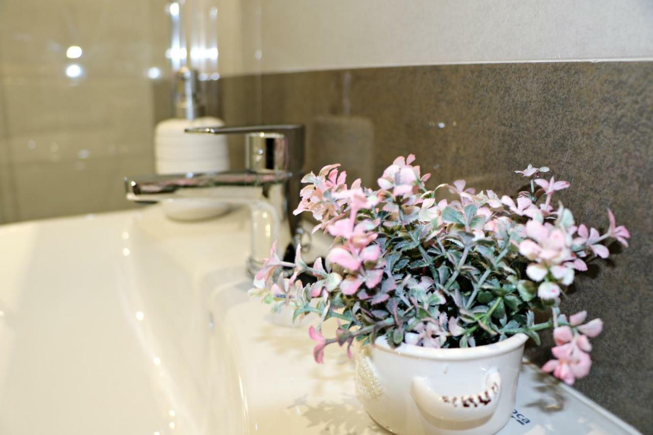 Apartamentos Credencial Sarria Esterno foto