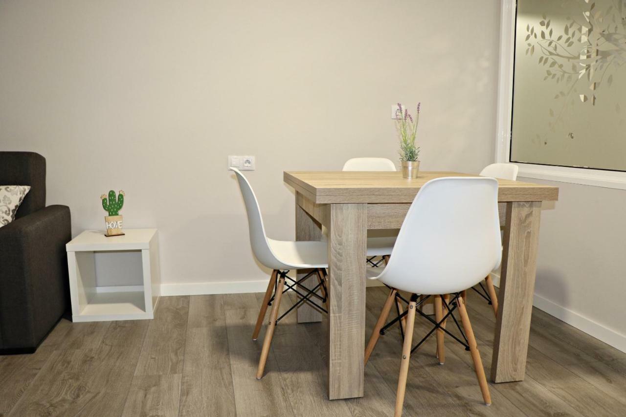 Apartamentos Credencial Sarria Esterno foto