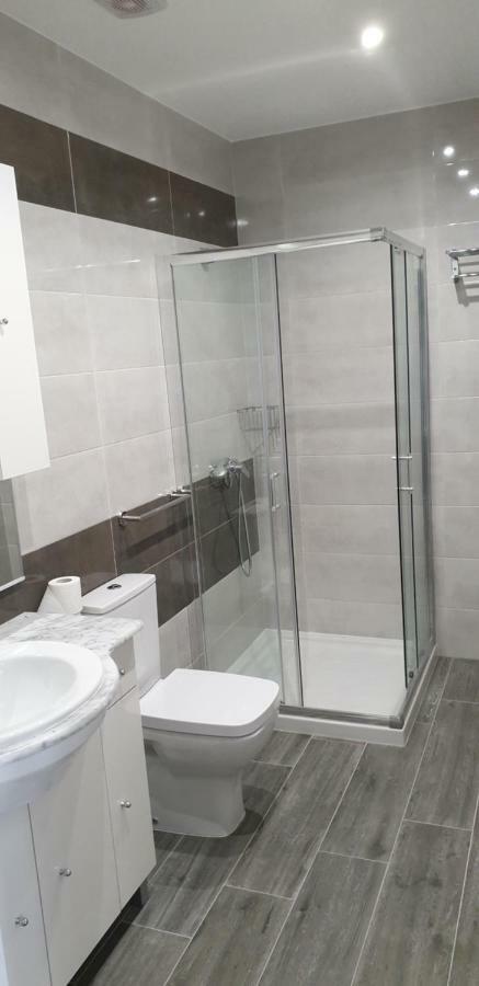 Apartamentos Credencial Sarria Esterno foto